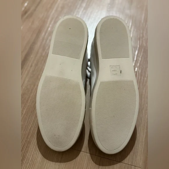 Oliver Cabell Women’s Low 1 Sequined Sneaker EU 39 - Picture 3 of 5